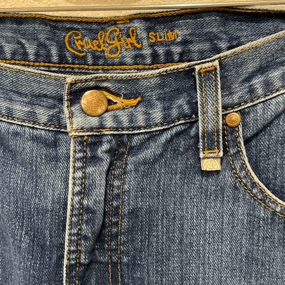 Cruel Girl Dakota Jeans Slim Hip Boot Cut Leg Performance Rise Jr Size 13 Short - Picture 3 of 13